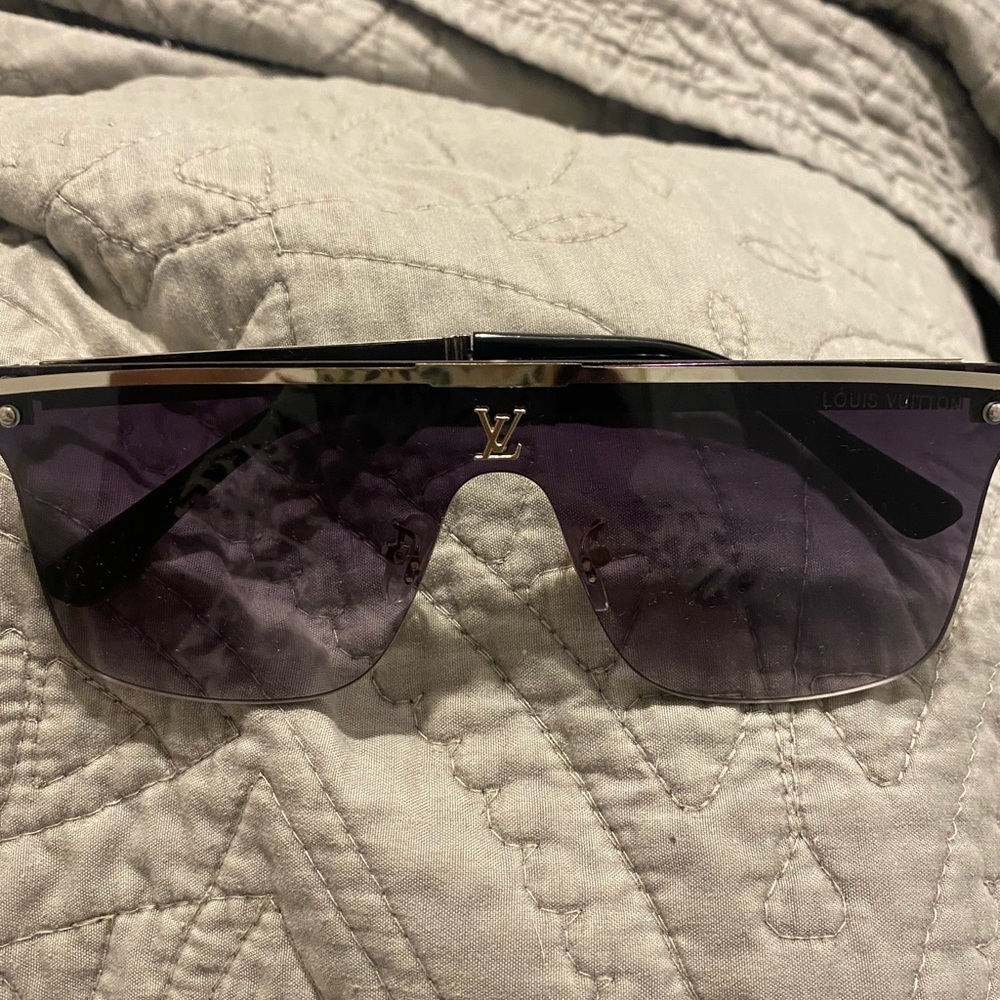 Lv sunglasses